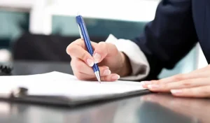 چرا معاملات املاک آنلاین از روش سنتی جلو زد؟ مزایا، ریسک‌ها و نکات مهم سال 1404